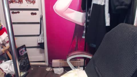 ValeriaXKiss online show from December 7, 6:26 pm