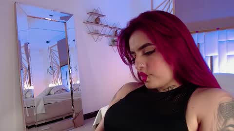 Valerie  online show from November 17, 10:37 pm