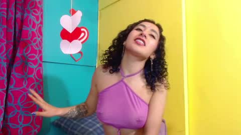 vale online show from February 18, 4:26 pm