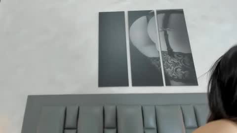 Snapshot of valerie_rouse chatting on March 8, 12:11 am Valerie online show from March 8, 12:11 am