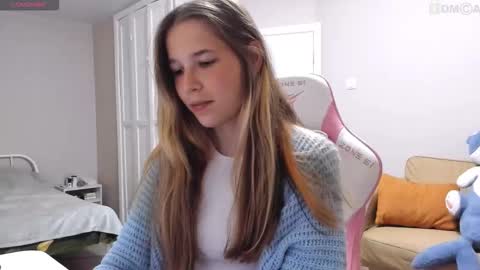 Snapshot of valeriebubbles chatting on September 8, 10:09 pm Valerie online show from September 8, 10:09 pm