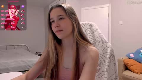 Snapshot of valeriebubbles chatting on October 23, 10:30 pm Valerie online show from October 23, 10:30 pm