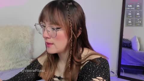 Snapshot of valerieflorez chatting on October 15, 12:55 am Valerie Ig valerieflorez online show from October 15, 12:55 am