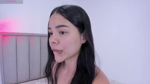 Snapshot of valery__nova chatting on January 14, 5:01 pm Cris online show from January 14, 5:01 pm