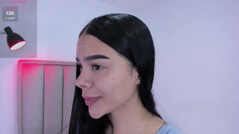 Snapshot of valery__nova chatting on September 28, 4:45 pm Cris online show from September 28, 4:45 pm