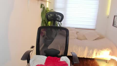 valery_bonnet1 online show from September 12, 9:04 pm