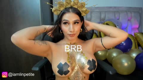 Snapshot of valery_dupont chatting on January 26, 6:28 am Valery Lin Dupont online show from January 26, 6:28 am