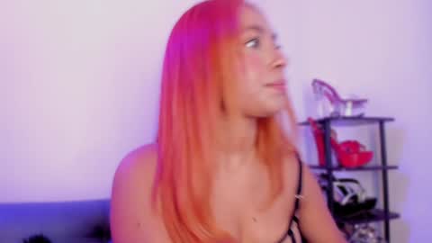 call me Maria online show from February 4, 3:22 am