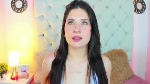 Snapshot of valeryfoxt chatting on January 8, 5:05 am valery online show from January 8, 5:05 am