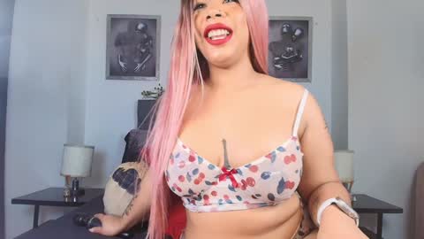 Snapshot of valeryharriz chatting on January 31, 4:25 am valeryharriz online show from January 31, 4:25 am