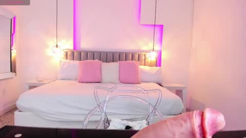 Carla online show from February 11, 5:40 pm