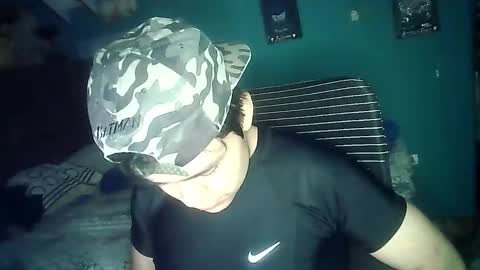 Valesh19 online show from September 13, 4:01 am