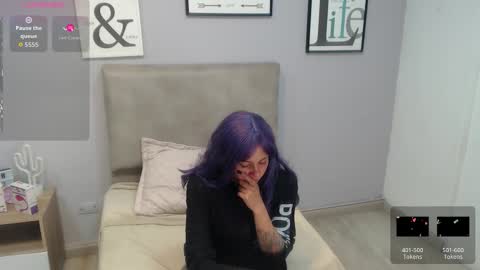 valevicious online show from November 7, 1:44 pm