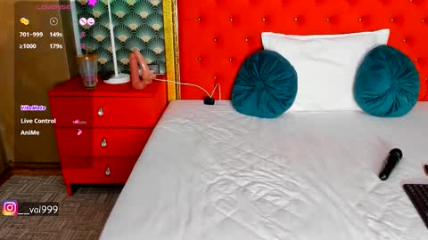 Valerie Val V online show from September 15, 8:42 pm