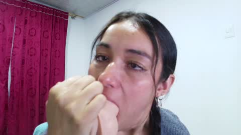 Snapshot of vallery_evanss chatting on January 24, 1:35 am Taty independent account online show from January 24, 1:35 am