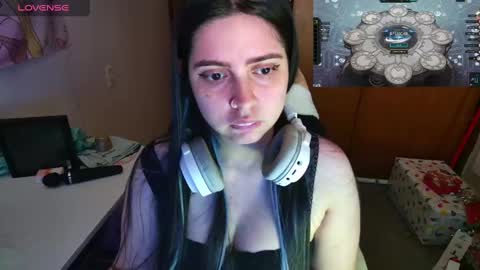 Im Violet online show from December 20, 3:14 am