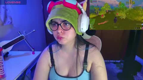 Im Violet online show from March 4, 3:22 am