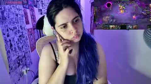 Im Violet online show from November 12, 11:03 pm