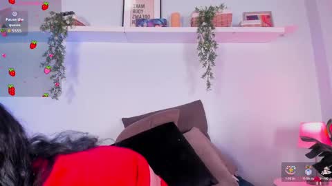 vamp  online show from September 29, 8:46 pm