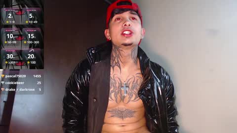 david guzman i model independenthelp me with a thumbs up online show from December 27, 3:09 am