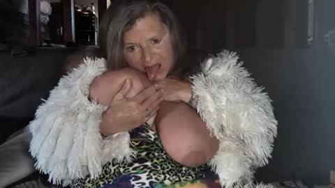 vampwoman online show from January 30, 4:55 pm