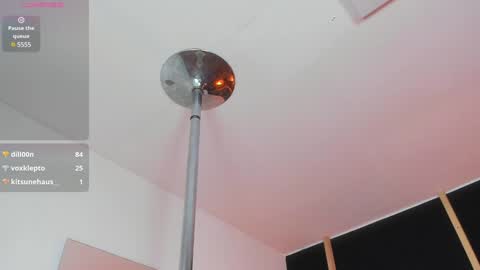 Snapshot of vampy_dolll chatting on January 7, 4:05 pm vampy_dolll online show from January 7, 4:05 pm