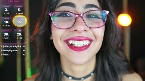 Snapshot of vampy_dolll chatting on January 31, 2:04 am vampy_dolll online show from January 31, 2:04 am