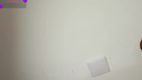 Snapshot of vampy_dolll chatting on March 6, 12:43 am vampy_dolll online show from March 6, 12:43 am