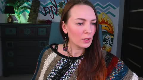 Snapshot of vandarossi chatting on December 25, 11:22 am Vanda online show from December 25, 11:22 am