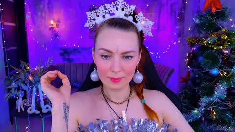 Snapshot of vandarossi chatting on December 30, 11:15 am Vanda online show from December 30, 11:15 am