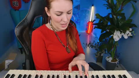 Snapshot of vandarossi chatting on January 14, 11:10 am Vanda online show from January 14, 11:10 am