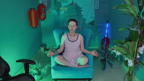 Snapshot of vandarossi chatting on January 17, 5:11 am Vanda online show from January 17, 5:11 am