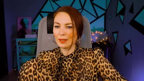 Snapshot of vandarossi chatting on January 30, 12:06 pm Vanda online show from January 30, 12:06 pm