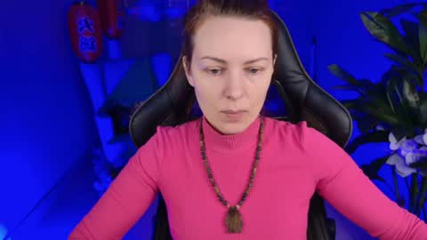 Snapshot of vandarossi chatting on February 2, 9:08 am Vanda online show from February 2, 9:08 am