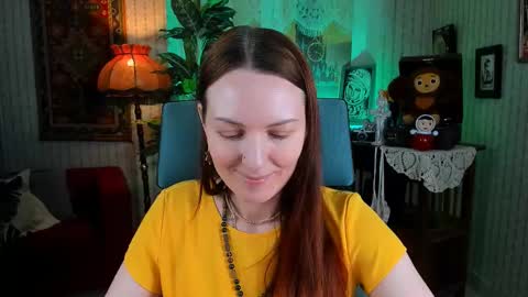 Snapshot of vandarossi chatting on February 16, 8:32 am Vanda online show from February 16, 8:32 am