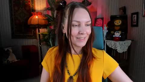 Snapshot of vandarossi chatting on February 16, 2:43 pm Vanda online show from February 16, 2:43 pm