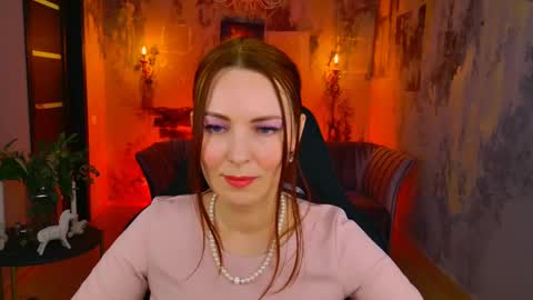 Snapshot of vandarossi chatting on February 21, 8:18 am Vanda online show from February 21, 8:18 am