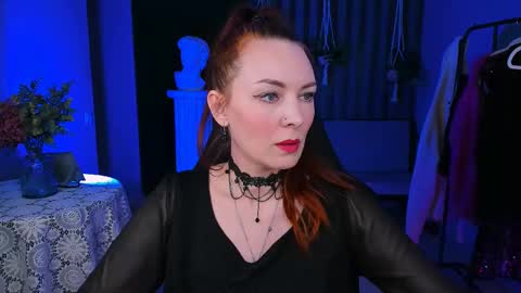 Snapshot of vandarossi chatting on February 22, 3:03 pm Vanda online show from February 22, 3:03 pm