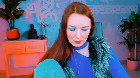 Snapshot of vandarossi chatting on March 5, 8:43 am Vanda online show from March 5, 8:43 am