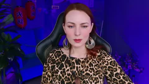 Snapshot of vandarossi chatting on March 6, 1:57 pm Vanda online show from March 6, 1:57 pm