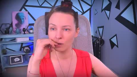 Snapshot of vandarossi chatting on September 19, 10:27 am Vanda online show from September 19, 10:27 am