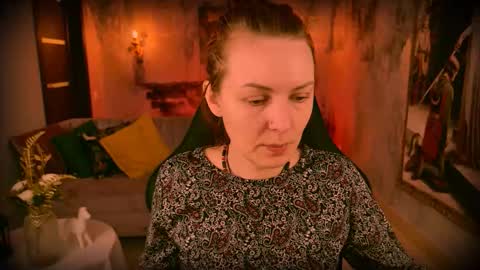 Snapshot of vandarossi chatting on October 20, 9:32 am Vanda online show from October 20, 9:32 am