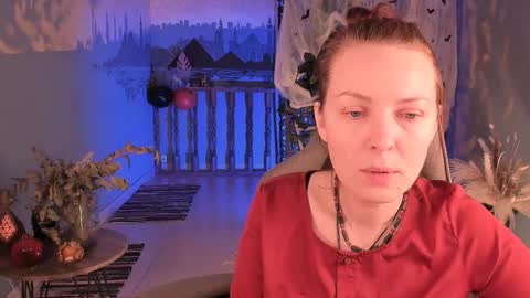 Snapshot of vandarossi chatting on October 21, 5:41 am Vanda online show from October 21, 5:41 am