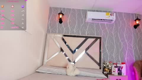    online show from January 7, 6:35 pm