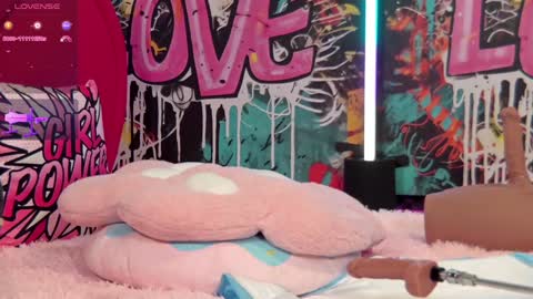  Vanessa  online show from January 8, 5:59 pm