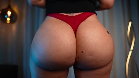 Vania  online show from January 13, 1:02 am