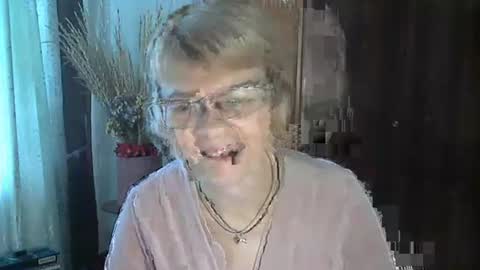 Vanillaxcreamy online show from January 12, 9:19 am