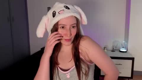 Elizabeth online show from October 7, 10:18 pm