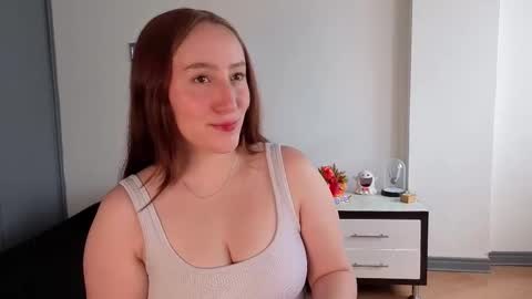 Elizabeth online show from October 19, 5:46 pm