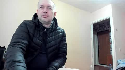 vano_822 online show from November 18, 5:45 am